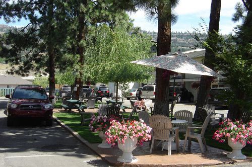 Beachside Motel Пентиктон Экстерьер фото