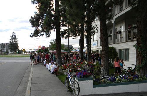 Beachside Motel Пентиктон Экстерьер фото